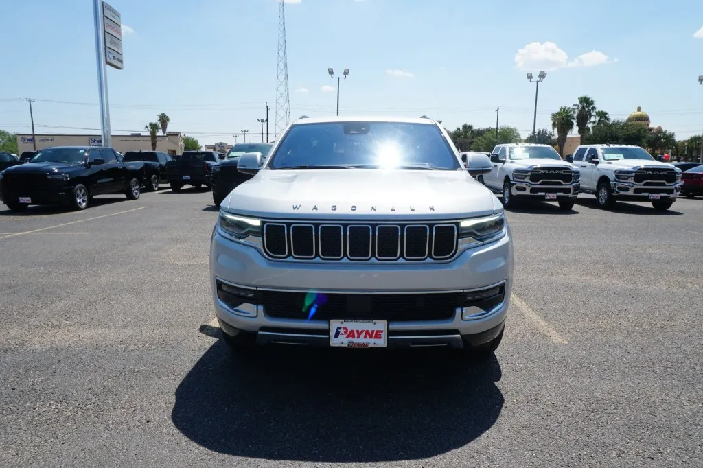 2022 Jeep Wagoneer Series III Carbide