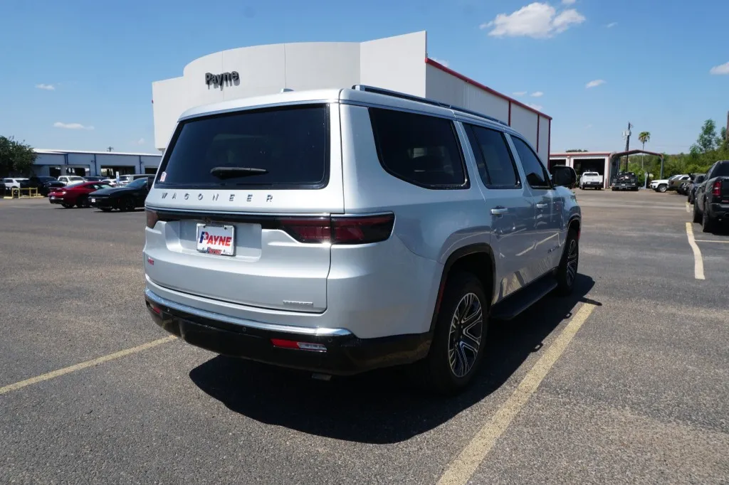 2022 Jeep Wagoneer Series III Carbide