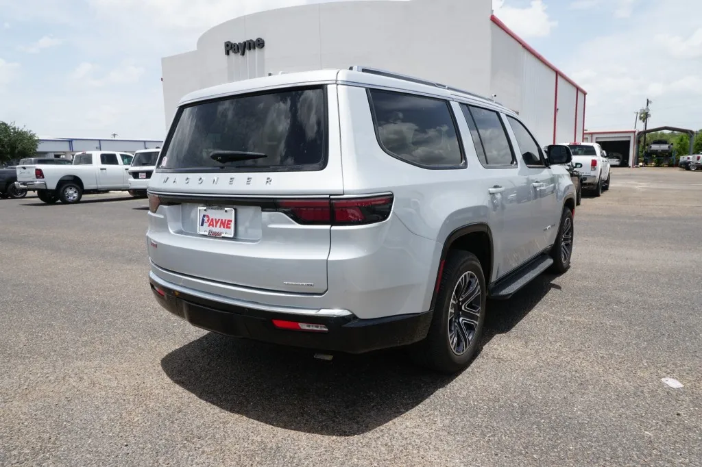 2022 Jeep Wagoneer Series III