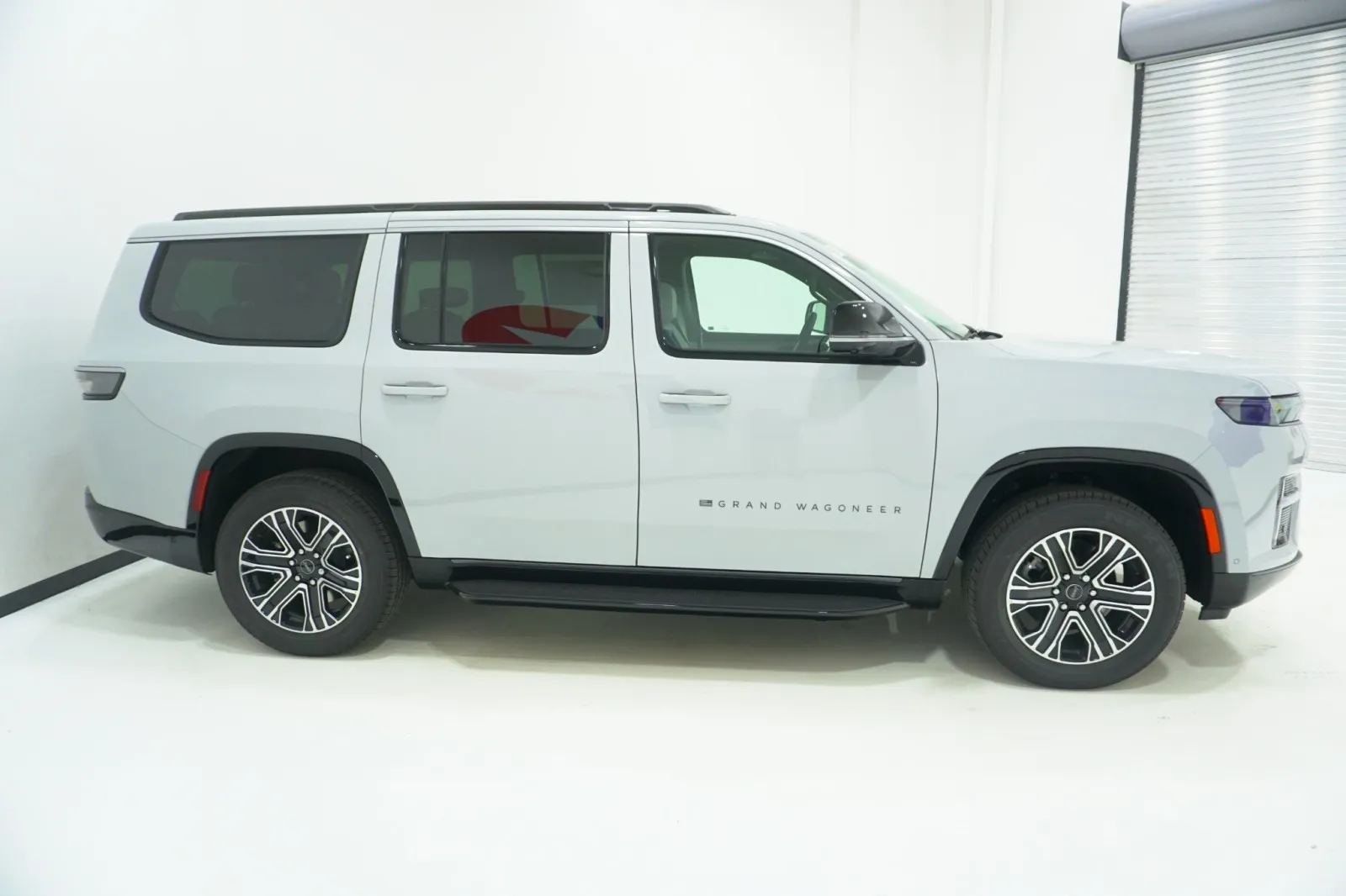 2026 Jeep Grand Wagoneer 