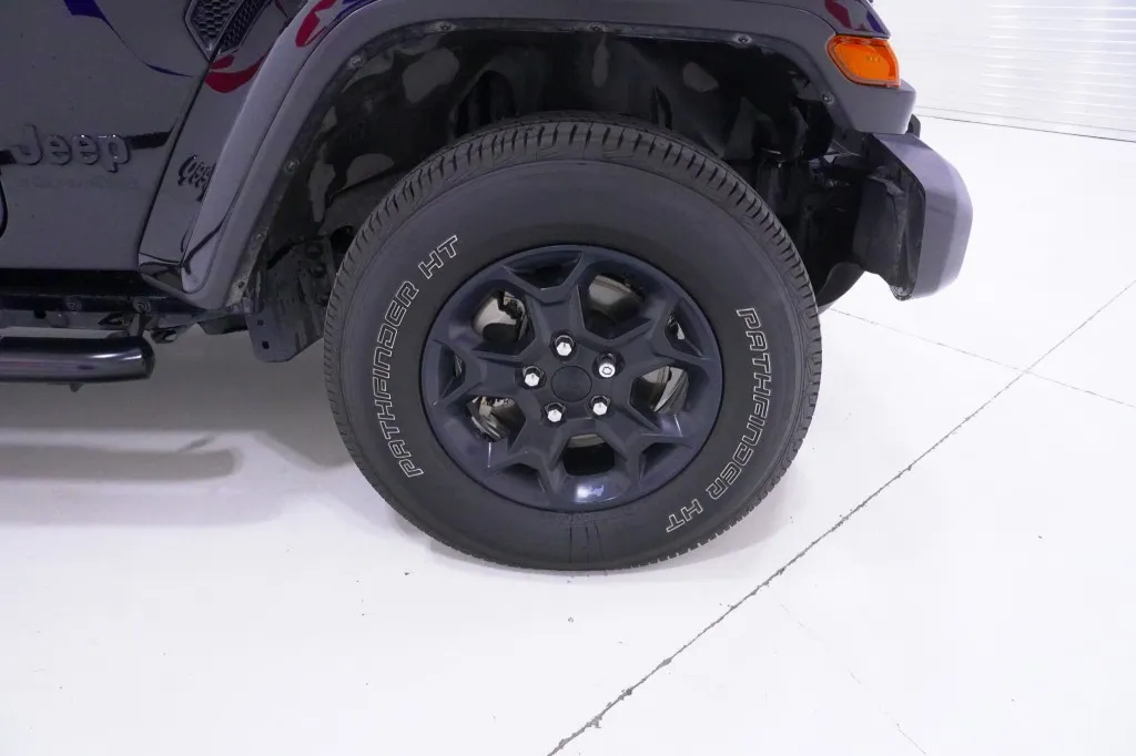 2023 Jeep Gladiator Willys Sport