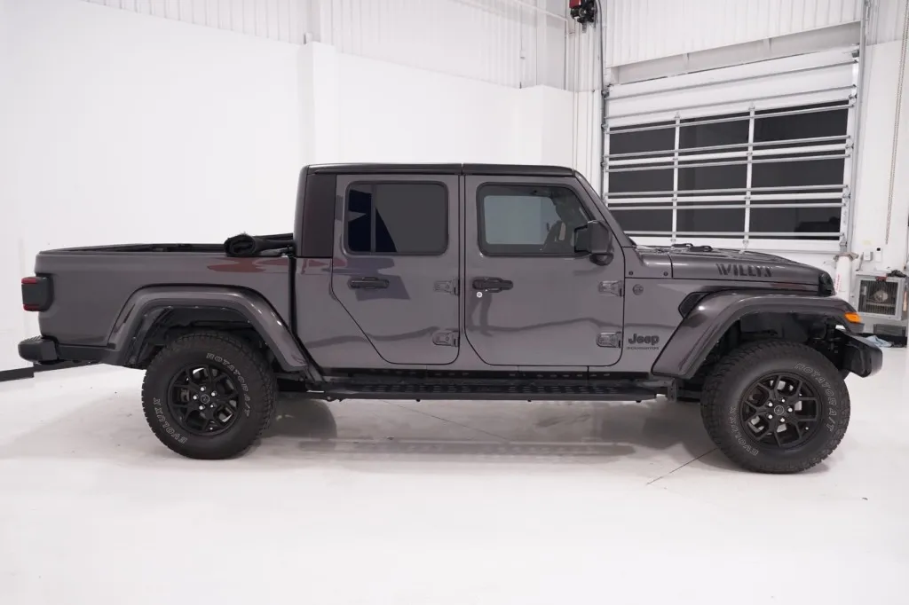 2024 Jeep Gladiator Willys