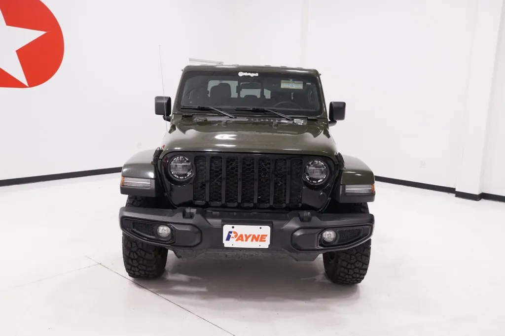 2022 Jeep Gladiator Willys