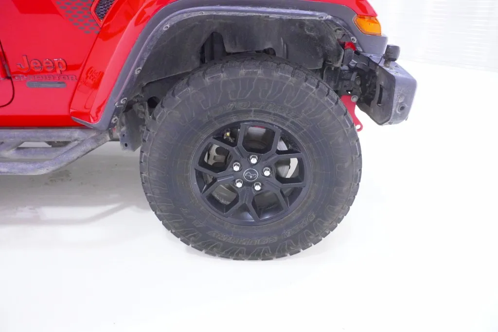 2024 Jeep Gladiator Sport