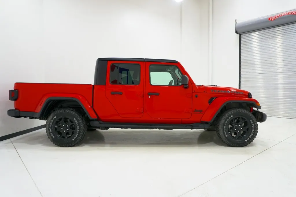 2023 Jeep Gladiator Freedom