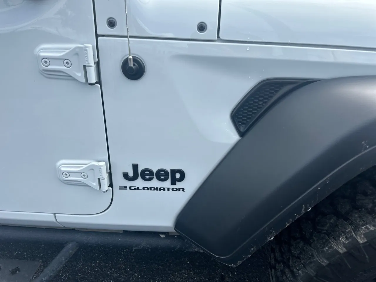 2023 Jeep Gladiator Freedom