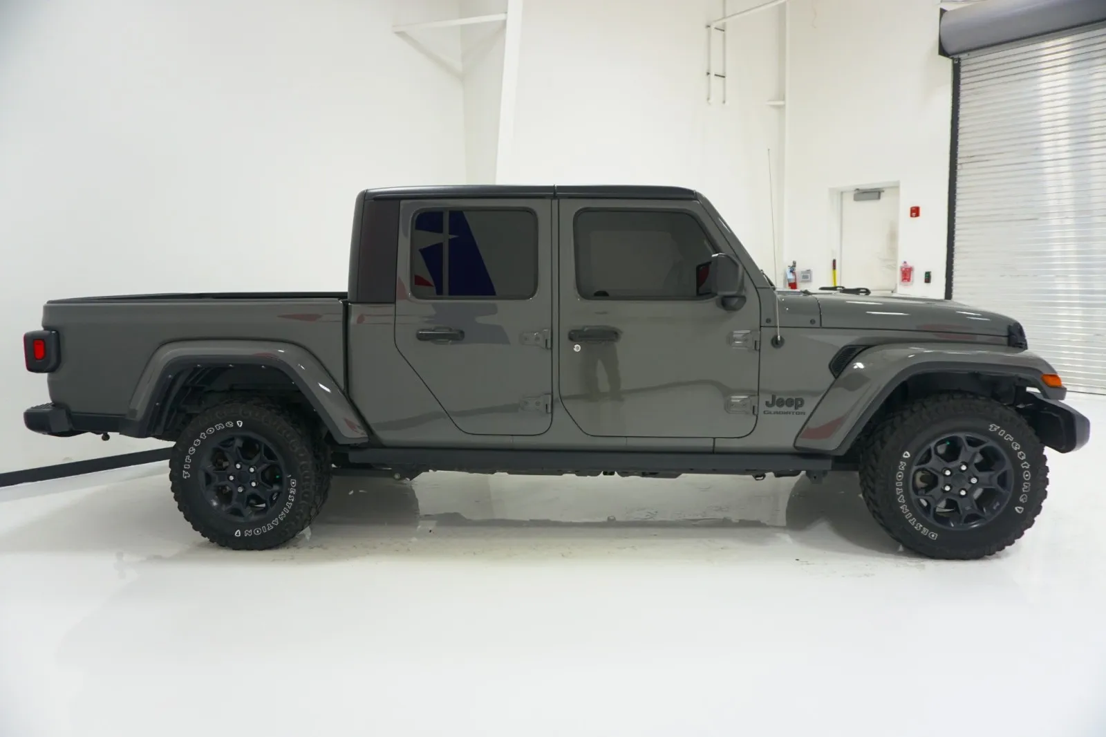 2023 Jeep Gladiator Willys