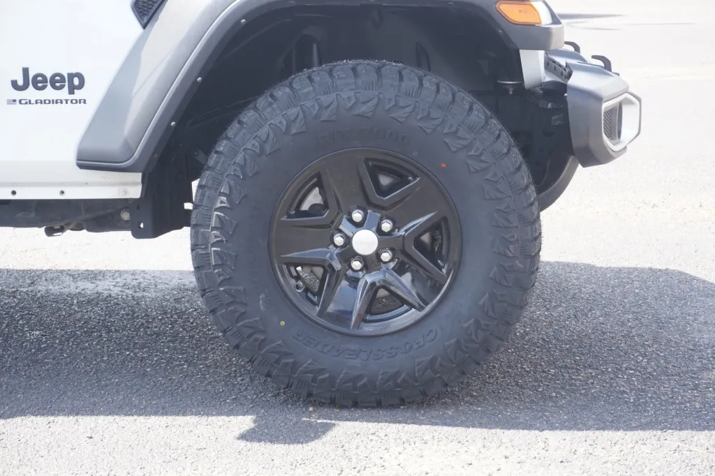 2023 Jeep Gladiator Sport S