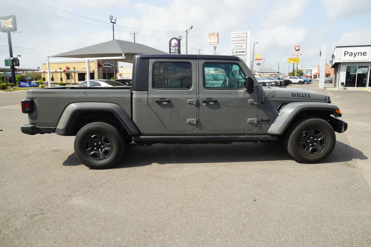 2023 Jeep Gladiator Freedom