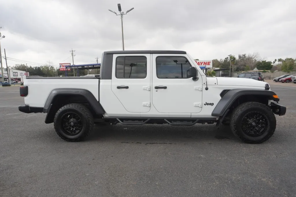 2020 Jeep Gladiator Altitude