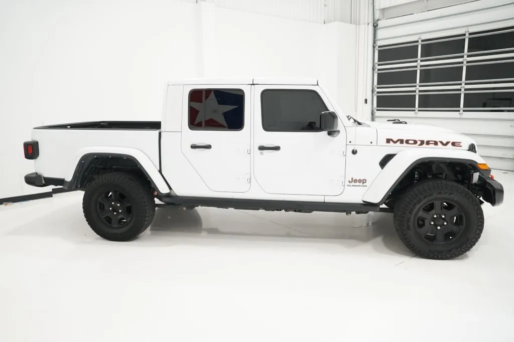2022 Jeep Gladiator Mojave