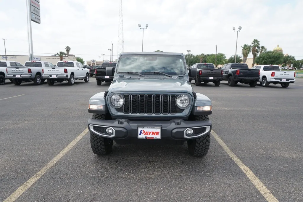 2025 Jeep Gladiator High Tide