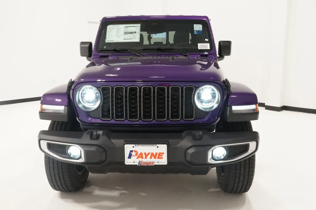 2026 Jeep Gladiator Sahara