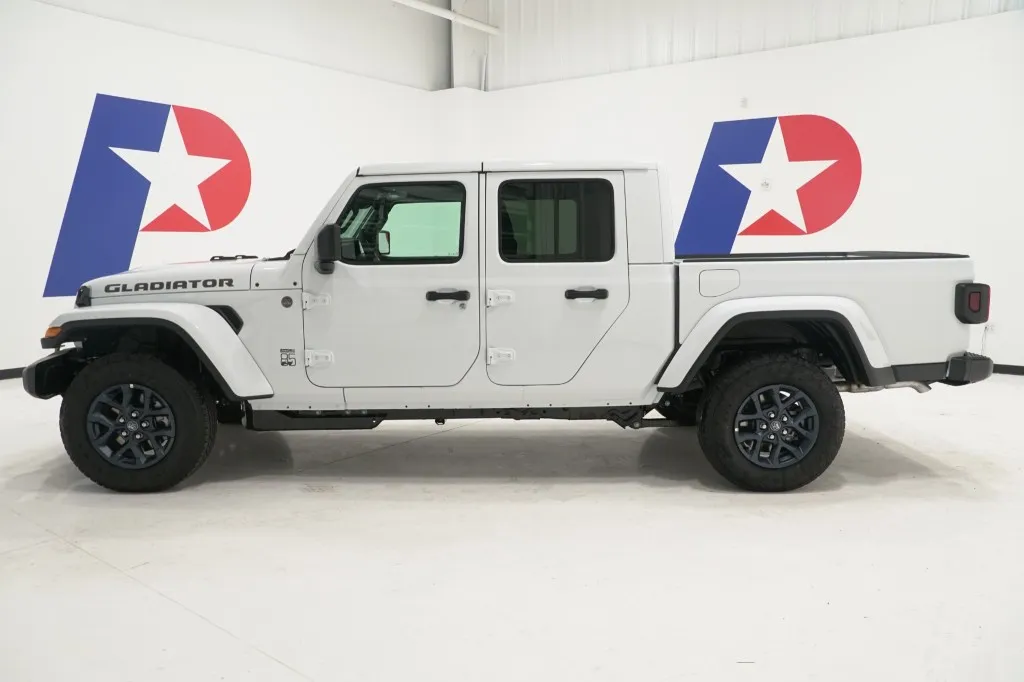 2026 Jeep Gladiator 85th Anniversary Edition
