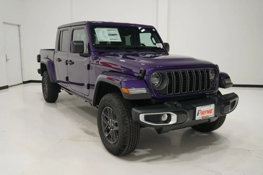 2026 Jeep Gladiator Sport S