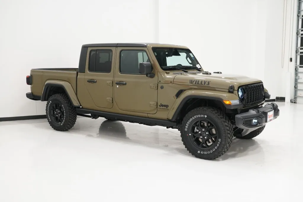 2026 Jeep Gladiator Willys