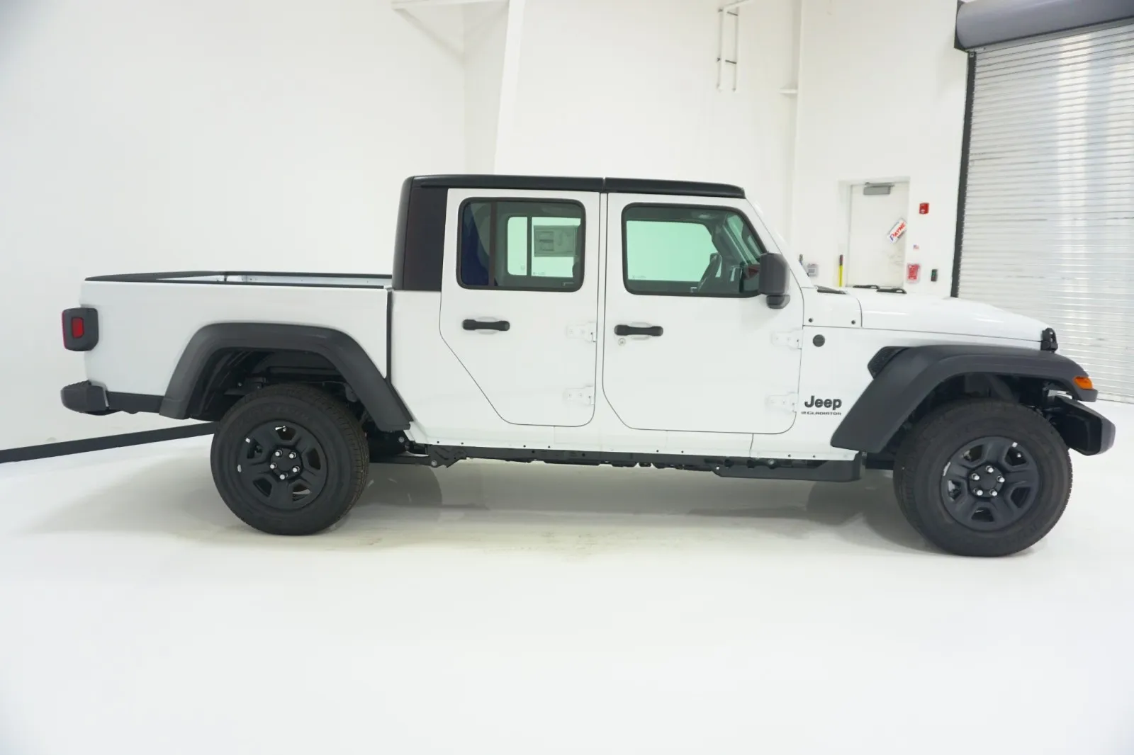 2026 Jeep Gladiator Sport S