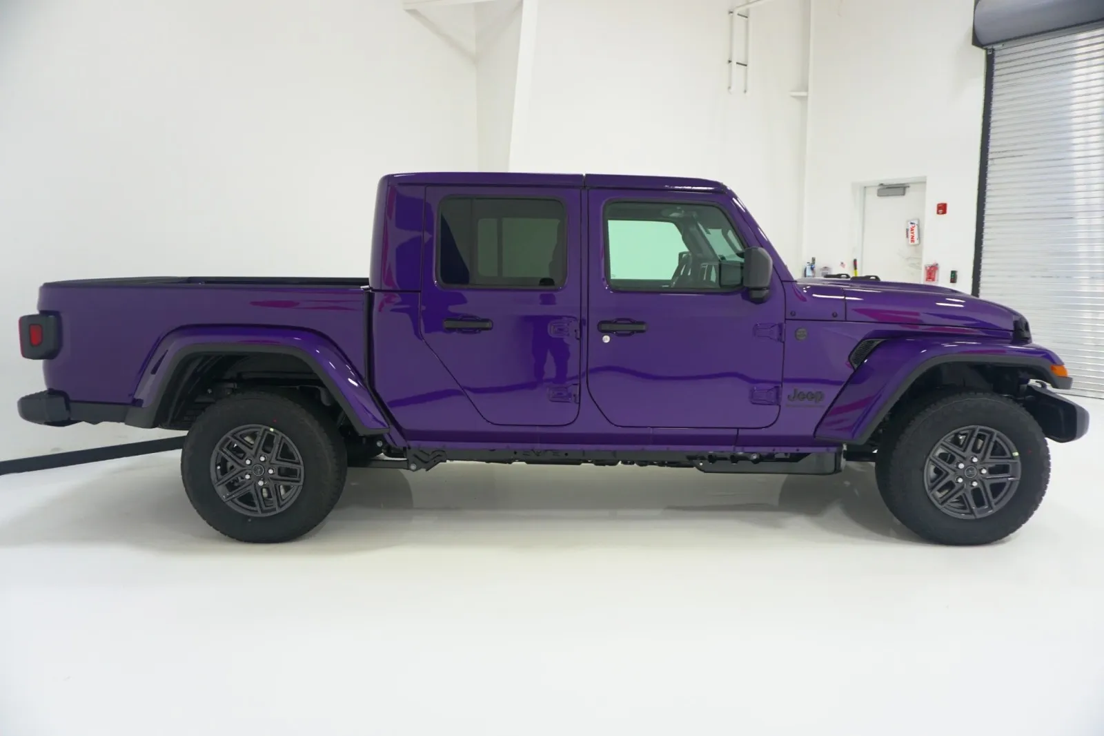 2026 Jeep Gladiator Sport S