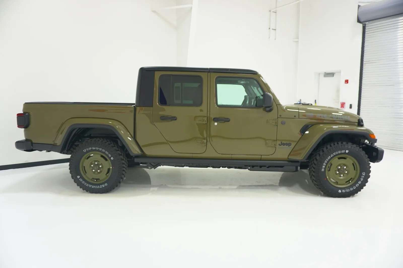 2026 Jeep Gladiator Willys 41