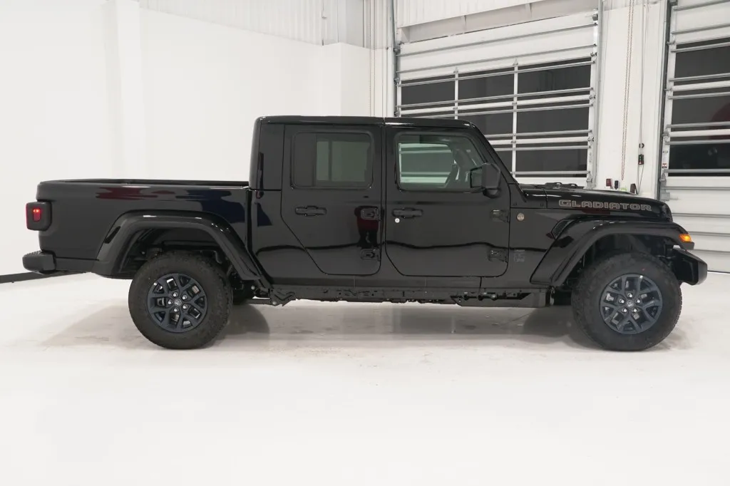 2026 Jeep Gladiator 85th Anniversary Edition
