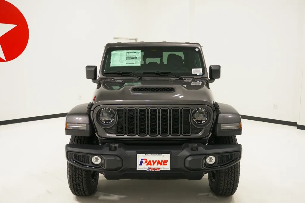 2026 Jeep Gladiator Sport S 2026 Jeep Gladiator Sport S