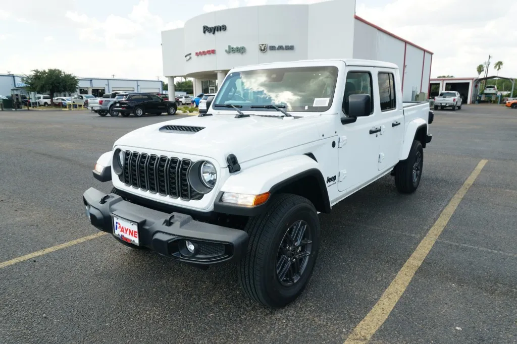2025 Jeep Gladiator Sport S