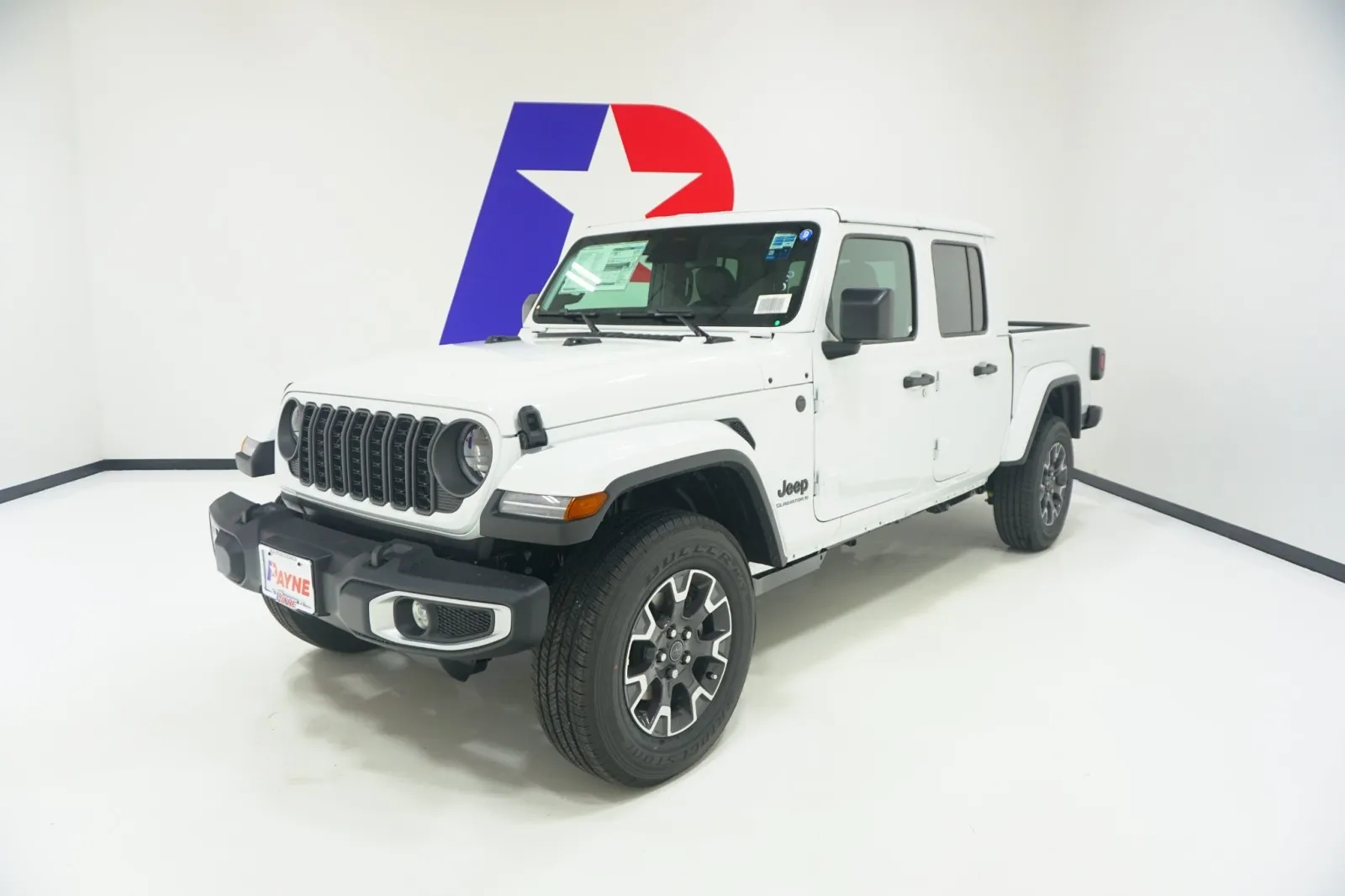 2026 Jeep Gladiator Sahara Auto's photo
