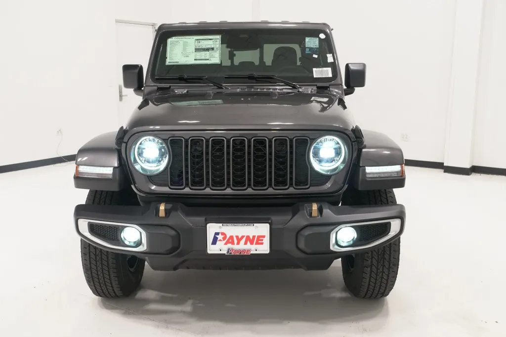 2026 Jeep Gladiator 85th Anniversary Edition
