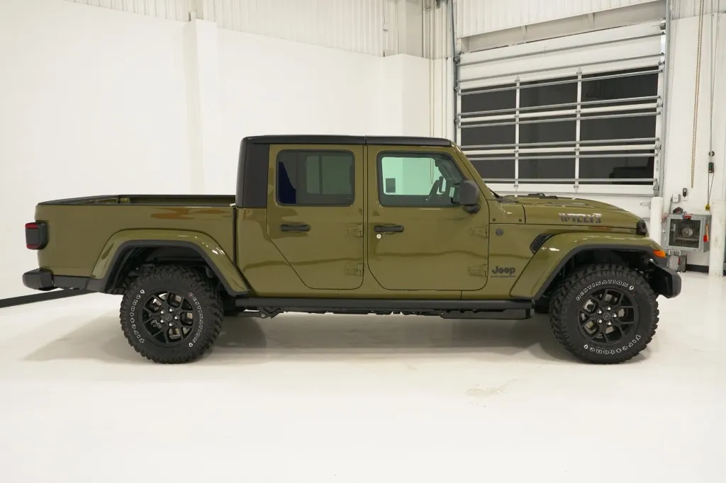 2026 Jeep Gladiator Willys