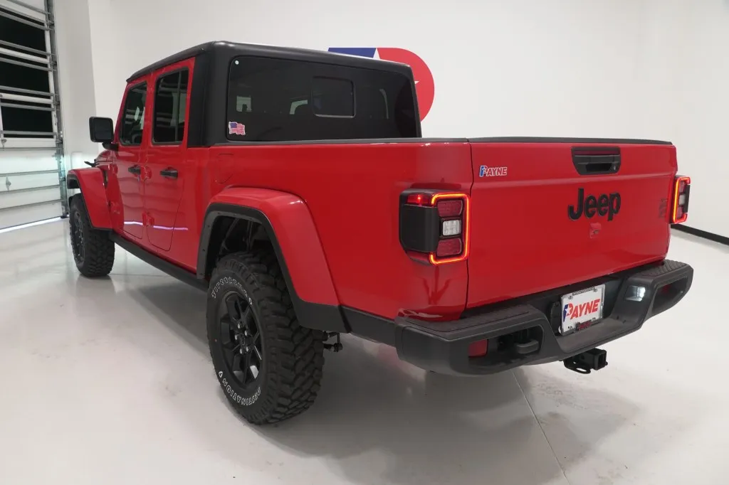 2026 Jeep Gladiator Willys