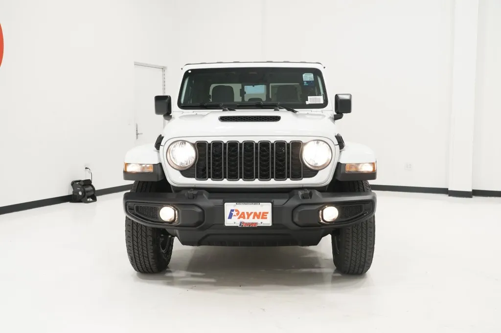 2026 Jeep Gladiator Sport S