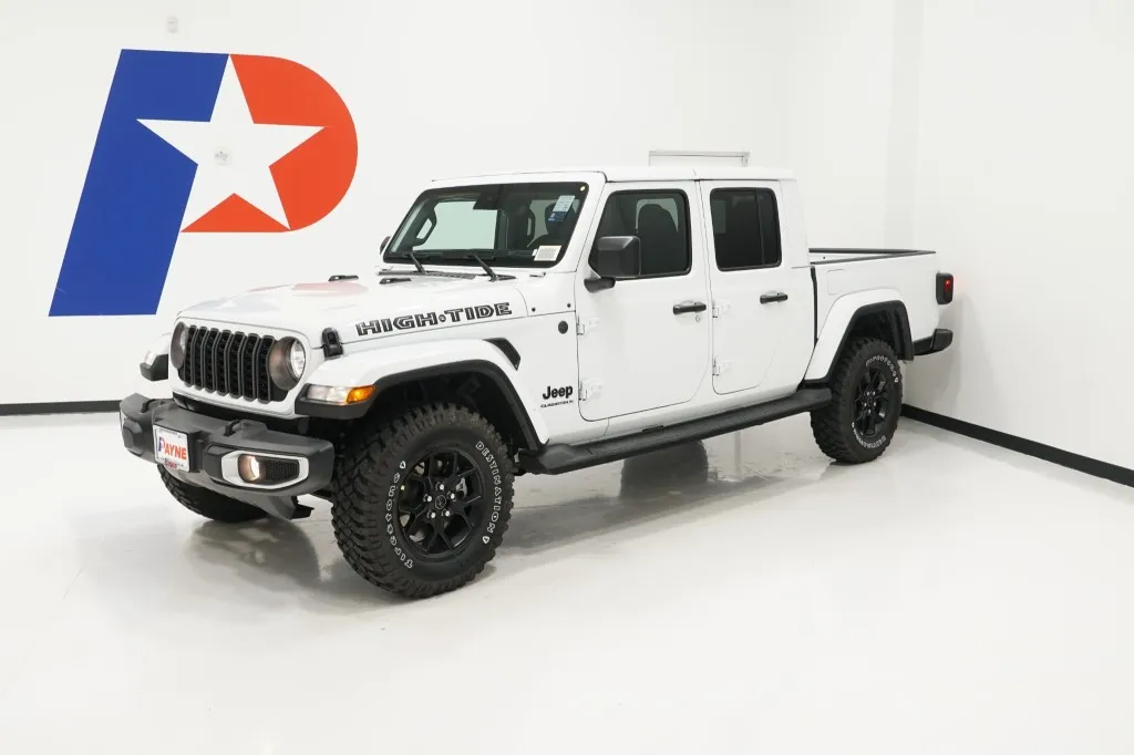 2025 Jeep Gladiator High Tide