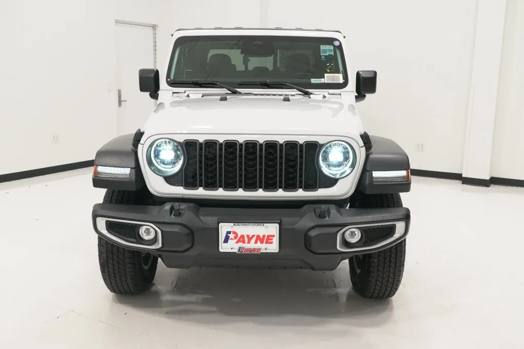 2026 Jeep Gladiator Sport S