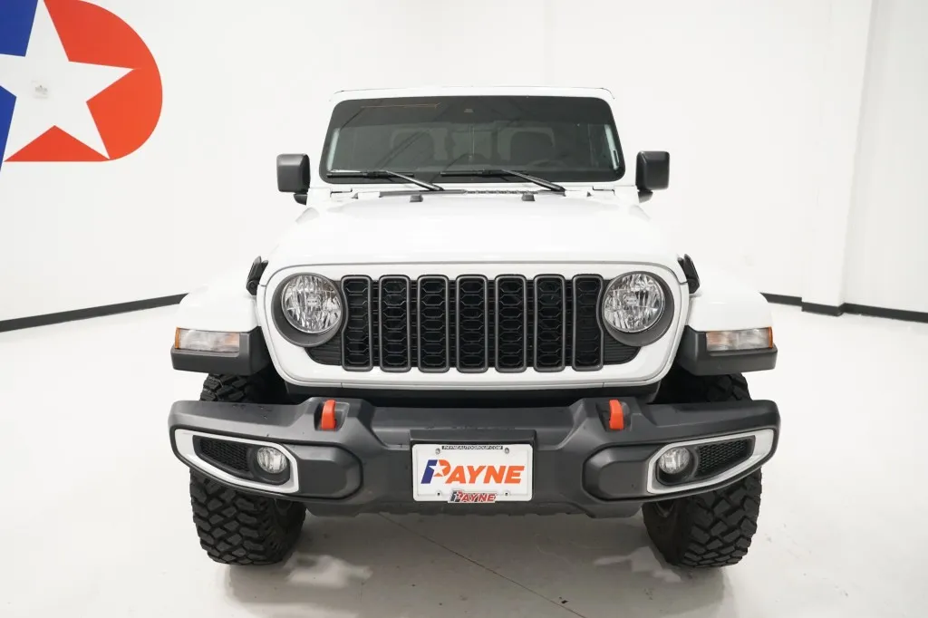 2025 Jeep Gladiator High Tide