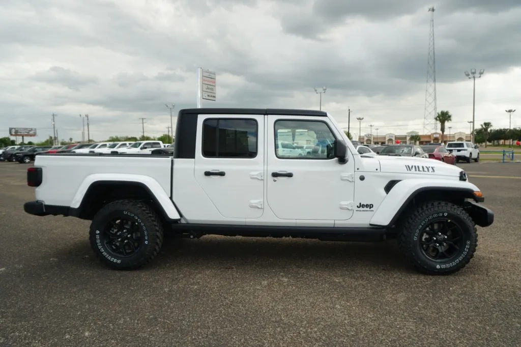 2027 Jeep Gladiator Willys