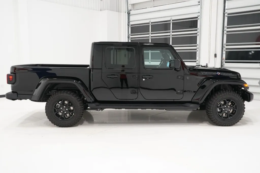 2026 Jeep Gladiator Texas Trail