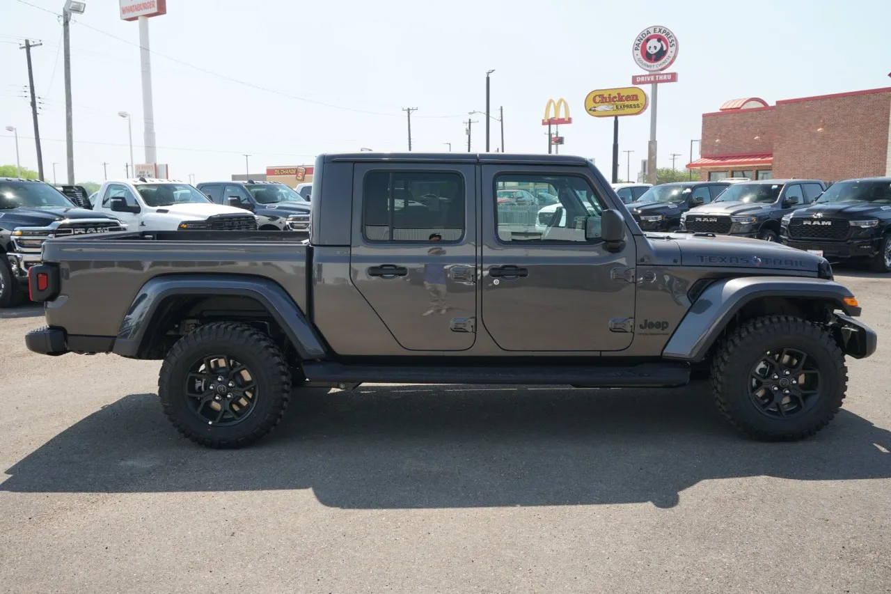 2026 Jeep Gladiator Texas Trail