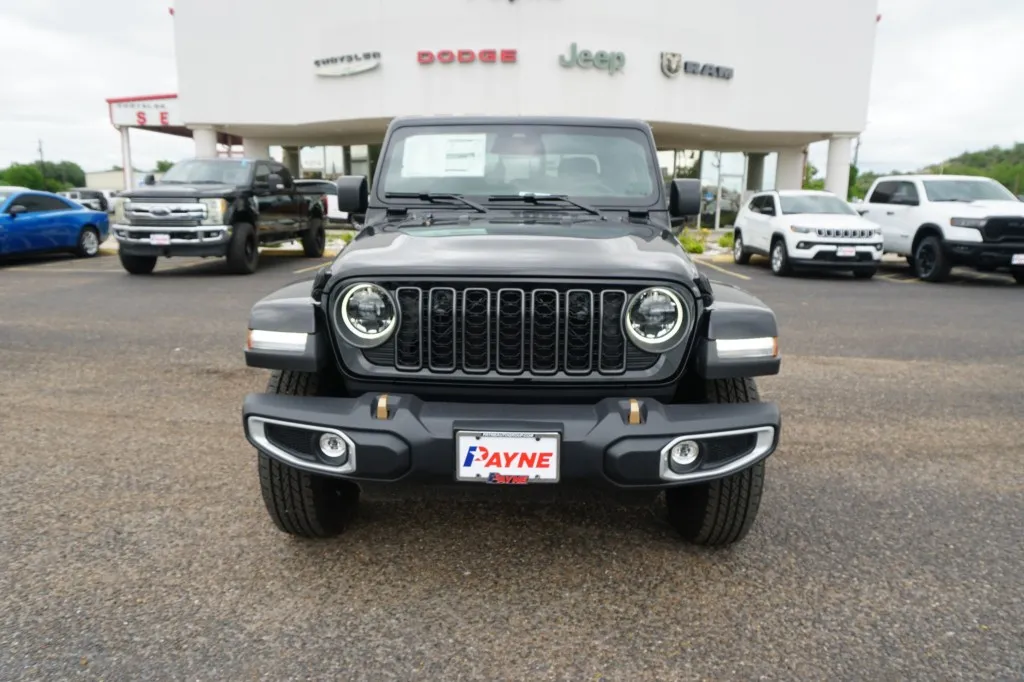 2026 Jeep Gladiator 85th Anniversary Edition