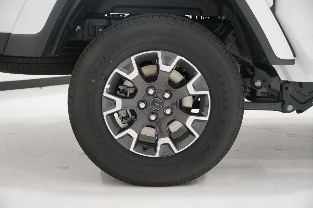 2026 Jeep Gladiator Sahara 2026 Jeep Gladiator Sahara