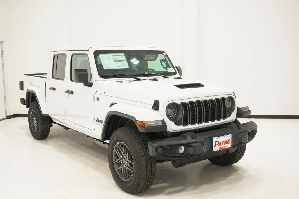 2026 Jeep Gladiator Sport S
