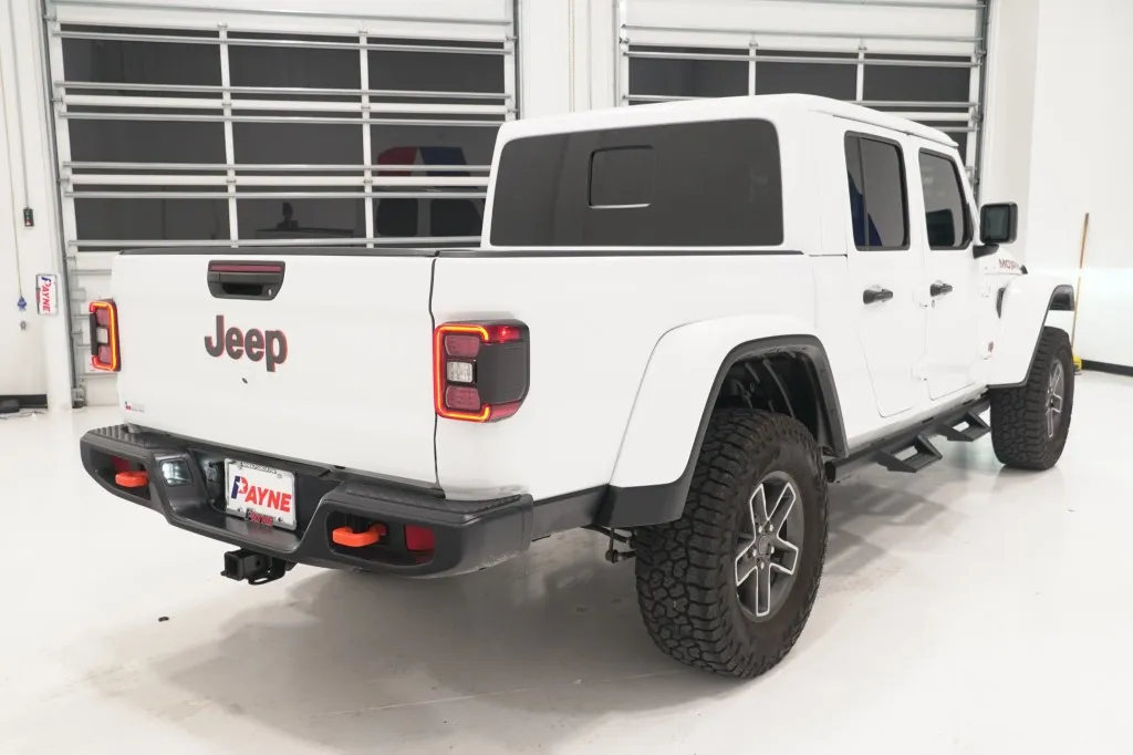 2025 Jeep Gladiator Mojave