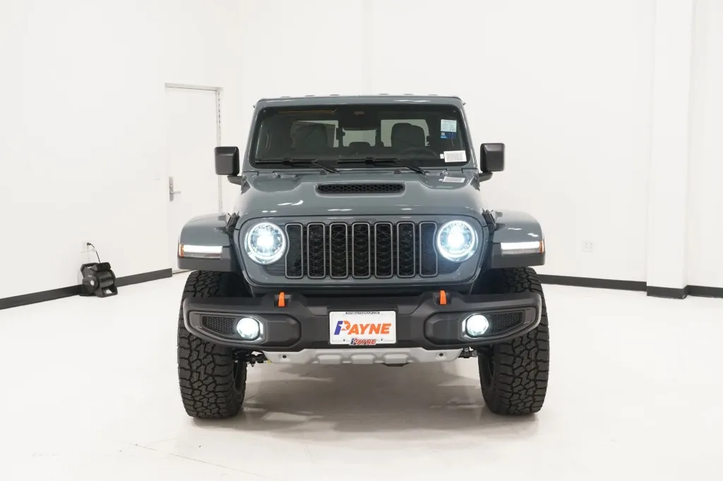 2026 Jeep Gladiator Mojave 4x4 2026 Jeep Gladiator Mojave 4x4