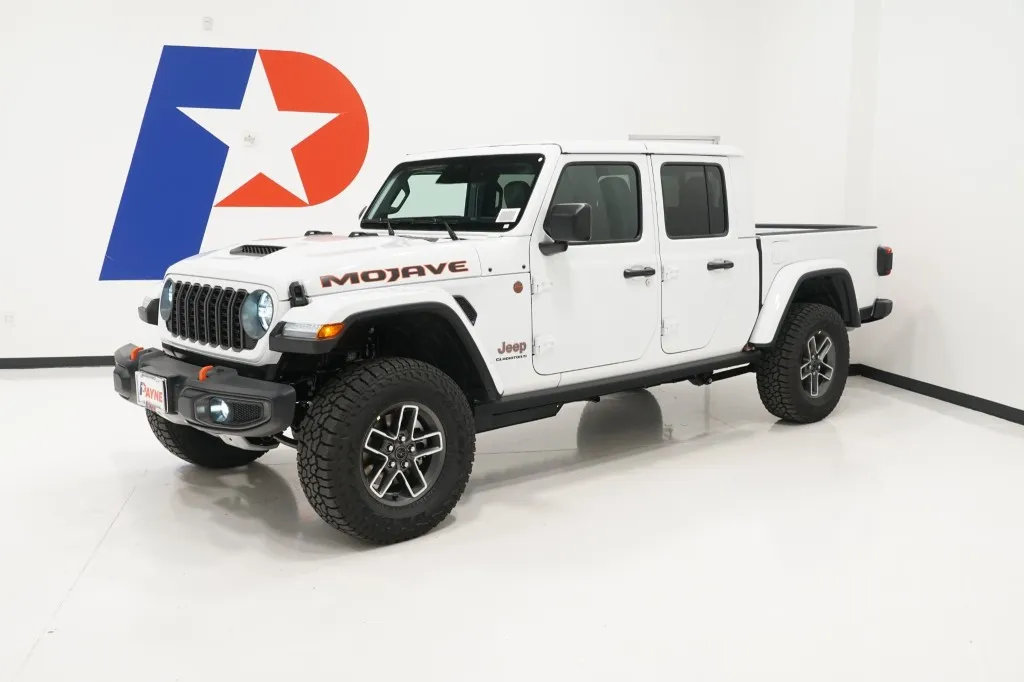2026 Jeep Gladiator Mojave 4x4