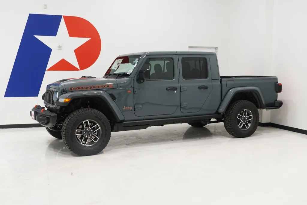 2026 Jeep Gladiator Mojave 4x4