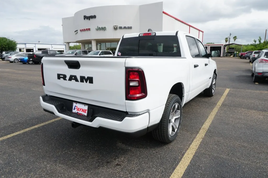 2026 RAM 1500 Express