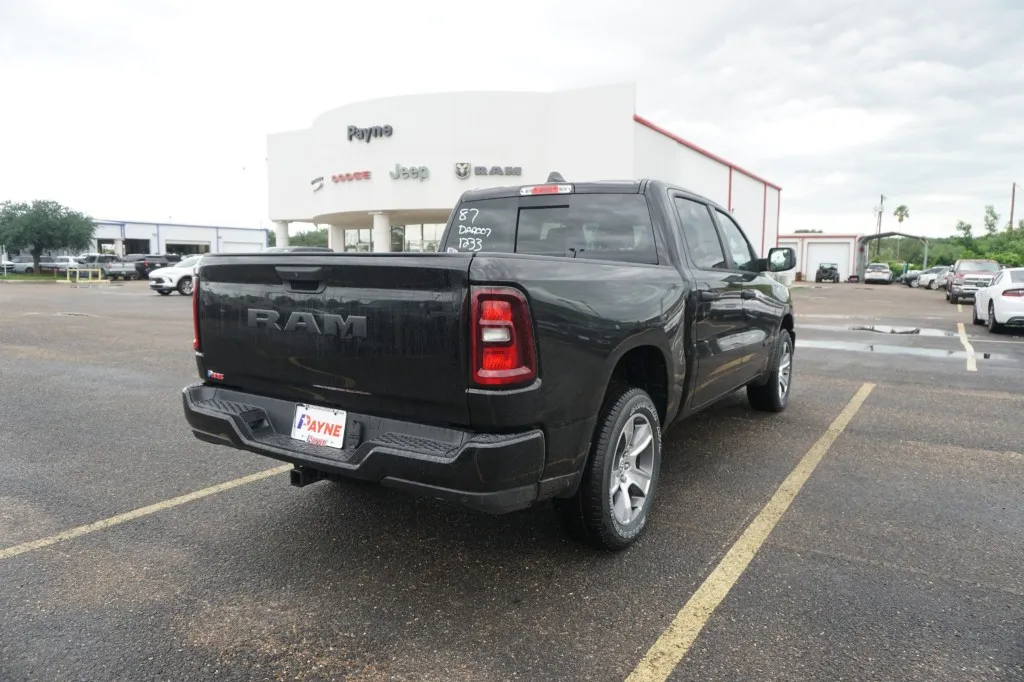 2026 RAM 1500 Express