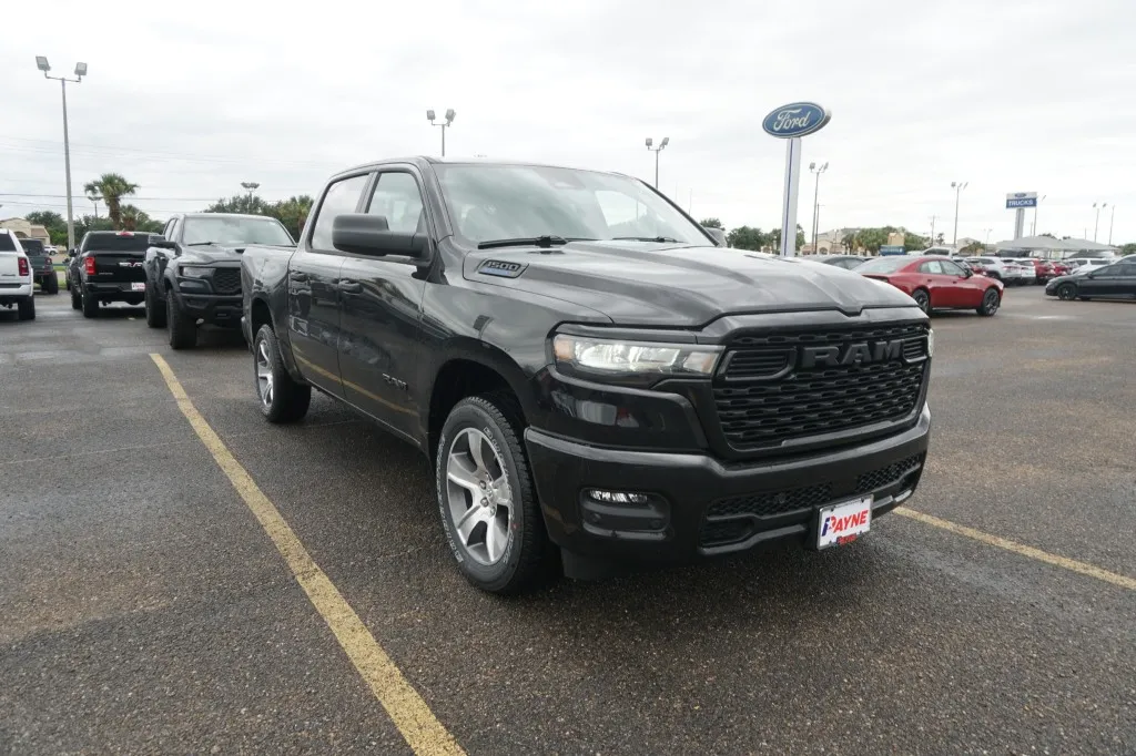 2026 RAM 1500 Express