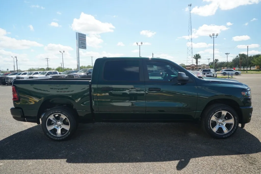 2027 RAM 1500 Express