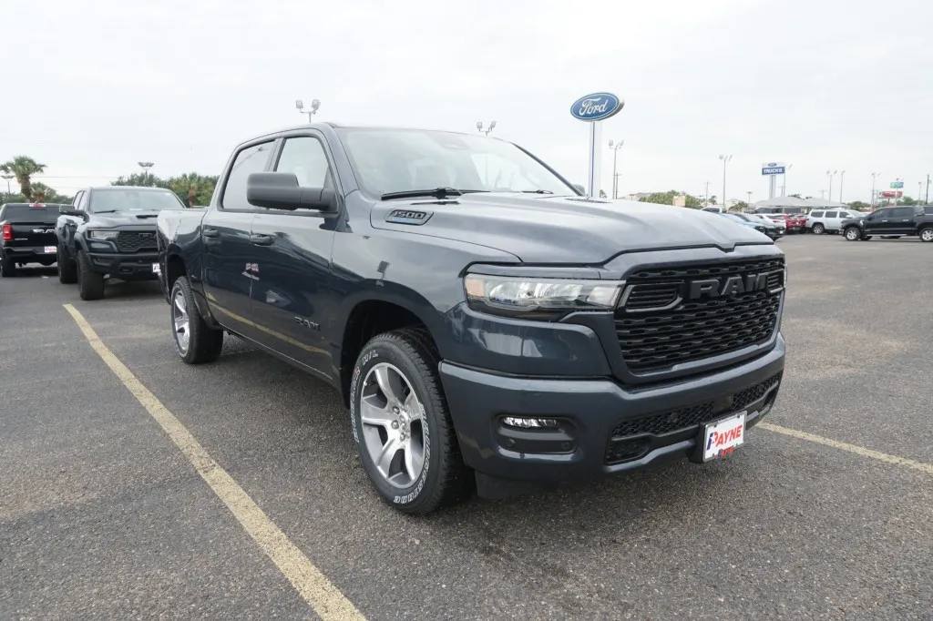 2026 RAM 1500 Express