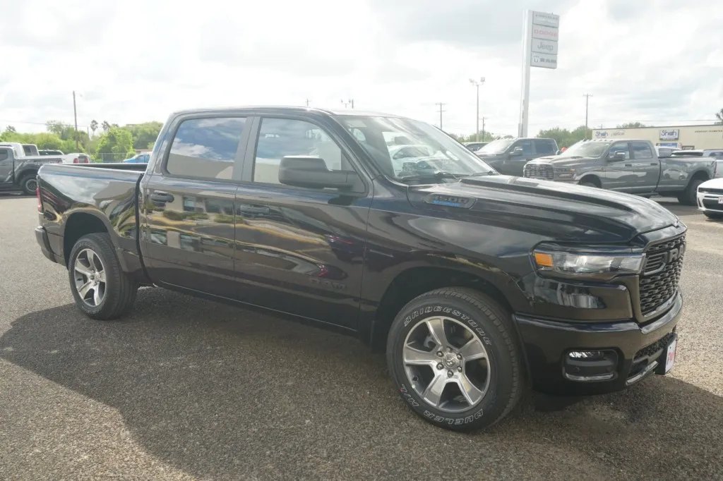 2027 RAM 1500 Express